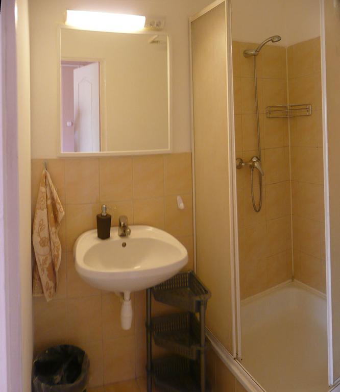 Orchidea Apartman 터터 객실 사진